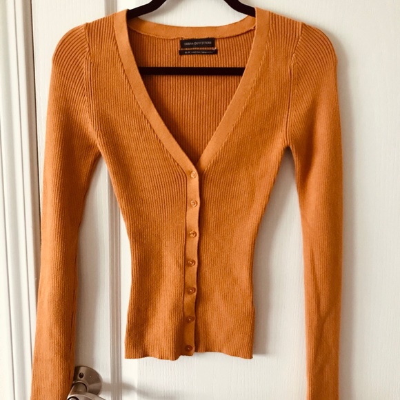 [SOLD] UO Lolita button-down cardigan - Picture 5 of 8